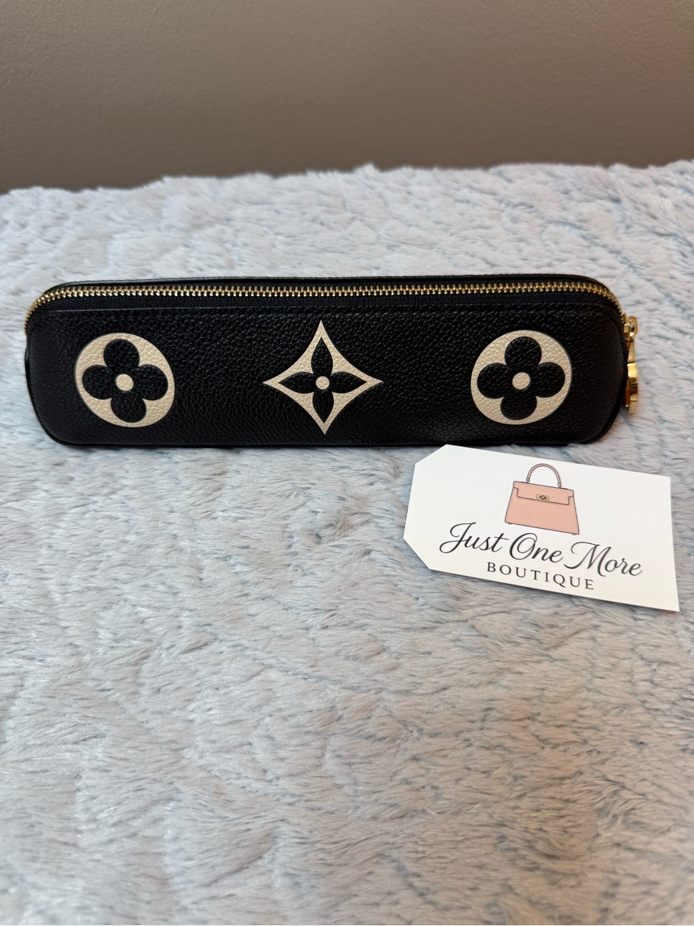 Louis Vuitton Bicolor Elizabeth Pencil Case